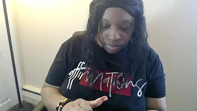 Sexymona1218 online show from 01.31.26