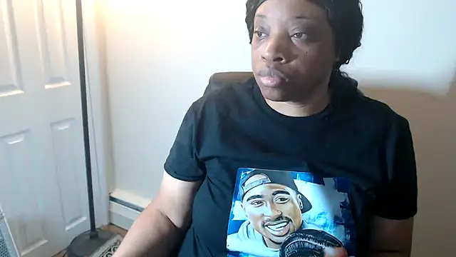 Sexymona1218 online show from 03.15.26