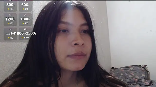 evolet01 online show from 02.12.25