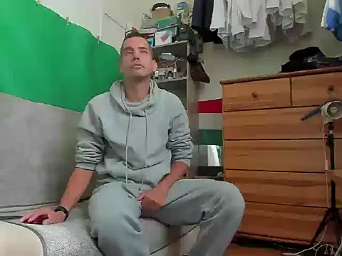 viraglaci18xh online show from 10.03.25