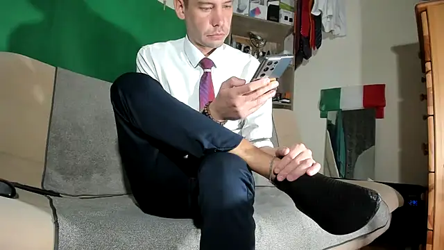 viraglaci18xh online show from 11.12.25