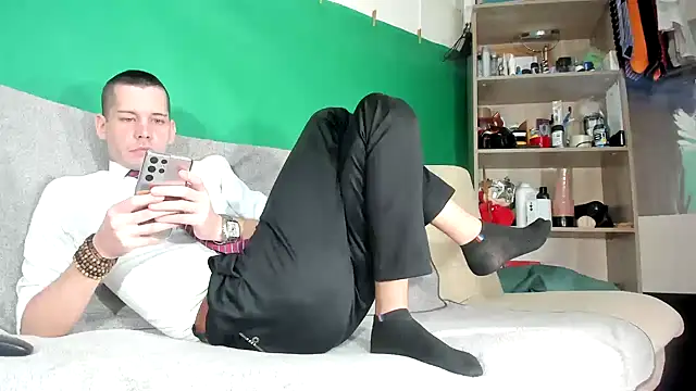 viraglaci18xh online show from 03.02.26