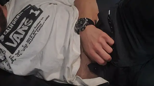 Snapshot of BigBearTrevNM chatting on 12.11.24 BigBearTrevNM online show from 12.11.24