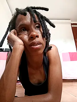 Snapshot of africa_deluxe chatting on 03.14.25 africa deluxe online show from 03.14.25