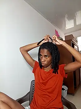 Snapshot of africa_deluxe chatting on 02.13.26 africa deluxe online show from 02.13.26