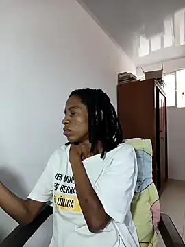 Snapshot of africa_deluxe chatting on 02.25.26 africa deluxe online show from 02.25.26