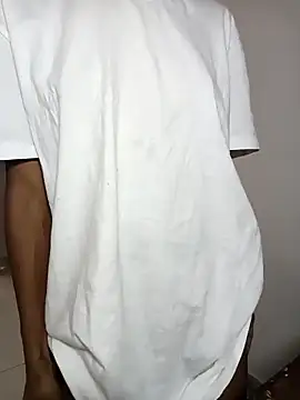 Snapshot of africa_deluxe chatting on 03.02.26 africa deluxe online show from 03.02.26