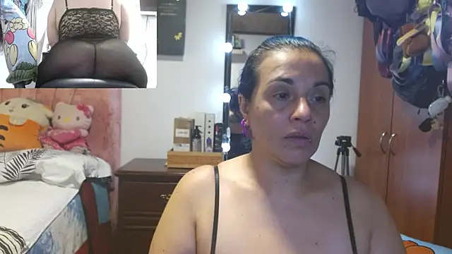 Snapshot of zoe_hotxxx chatting on 07.22.26 zoe hotxxx online show from 07.22.26