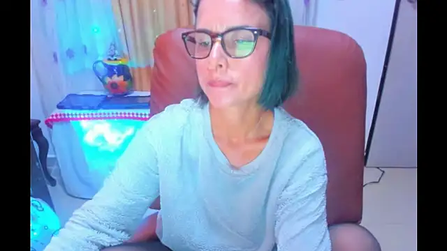 BrianaGarner online show from 09.19.25