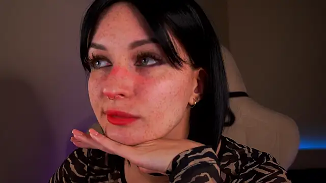 Liuba Fox online show from 03.20.25