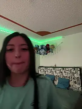 Snapshot of Sofhi_corolinne31 chatting on 03.15.25 Sofhi corolinne31 online show from 03.15.25