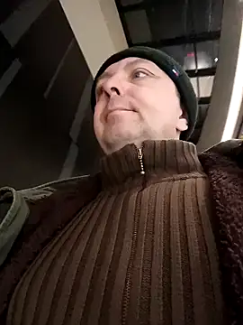 Snapshot of Pokaz2020 chatting on 01.20.25 Pokaz2020 online show from 01.20.25