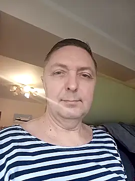 Snapshot of Pokaz2020 chatting on 02.14.25 Pokaz2020 online show from 02.14.25