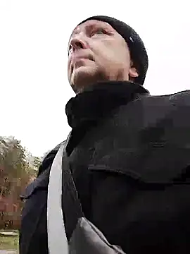 Snapshot of Pokaz2020 chatting on 10.25.25 Pokaz2020 online show from 10.25.25