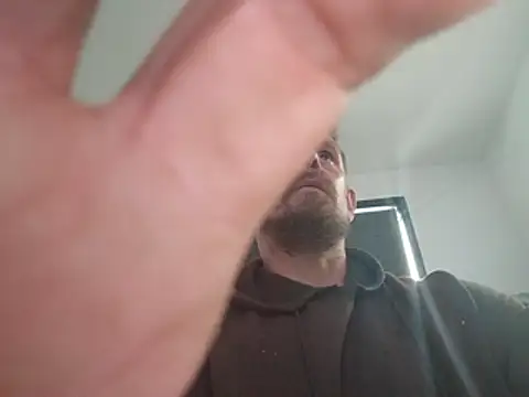 Snapshot of Skody31 chatting on 06.18.26 Skody31 online show from 06.18.26