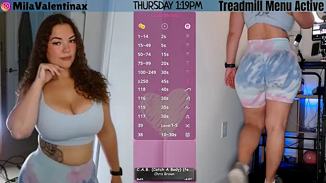 Snapshot of MilaValentina chatting on 04.30.26 MilaValentina online show from 04.30.26