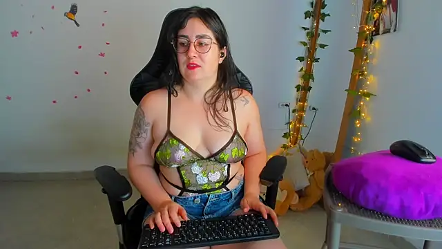 Susan Foxx online show from 03.06.26