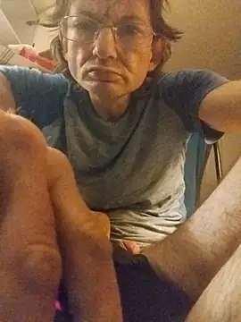 ROBERT0516 online show from 10.26.25