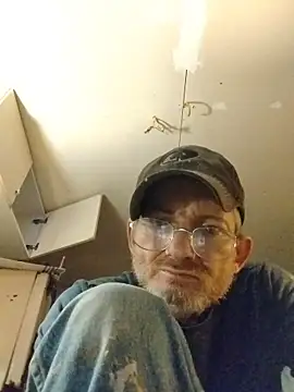 ROBERT0516 online show from 11.22.25