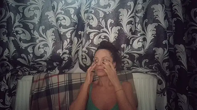 LindaStarS online show from 09.23.25