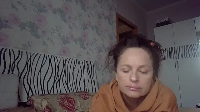 LindaStarS online show from 10.08.25