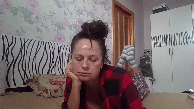 LindaStarS online show from 10.11.25