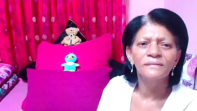 SLUTTYROXY online show from 10.12.25