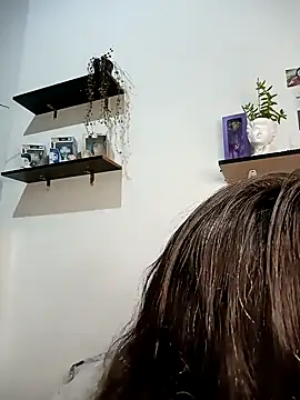 loveuu-bae online show from 12.25.24