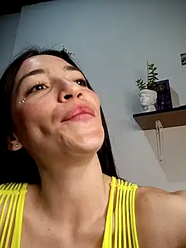 loveuu-bae online show from 01.03.25