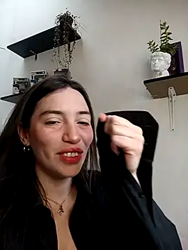 loveuu-bae online show from 01.06.25