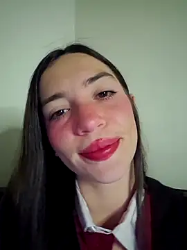 loveuu-bae online show from 10.18.25