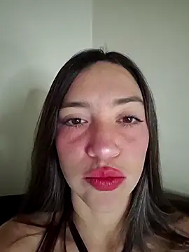 Snapshot of loveuu-bae chatting on 05.16.26 loveuu-bae online show from 05.16.26
