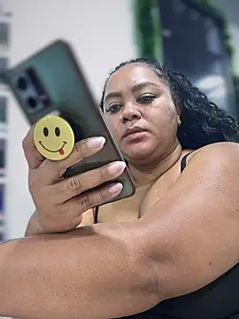 yanza2002 online show from 12.05.24