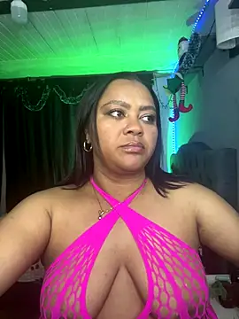 yanza2002 online show from 12.22.25