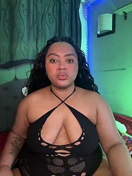 yanza2002 online show from 04.15.26