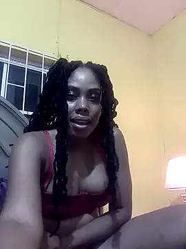 Snapshot of HONEYSWEETS_LIVE chatting on 03.08.25 HONEYSWEETS LIVE online show from 03.08.25