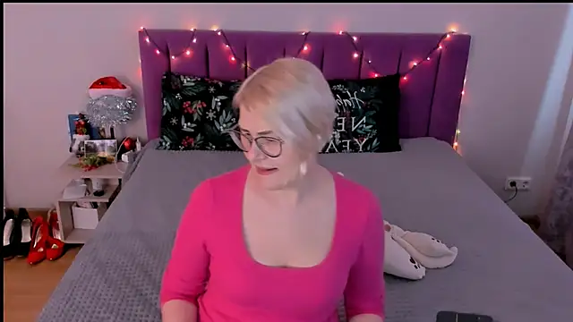 sabrinamacmarren online show from 01.13.26