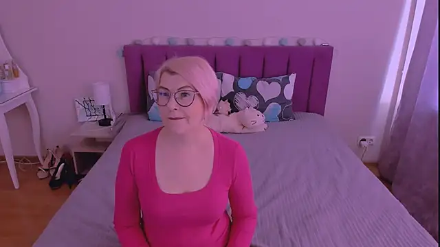 sabrinamacmarren online show from 02.15.26