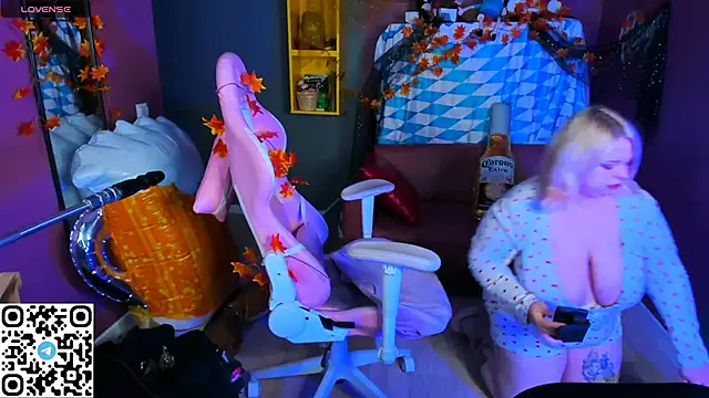 Yoki Shizuko online show from 09.29.25