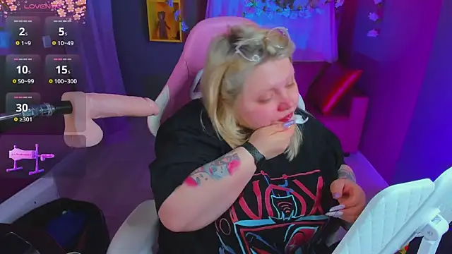 Yoki Shizuko online show from 03.13.26