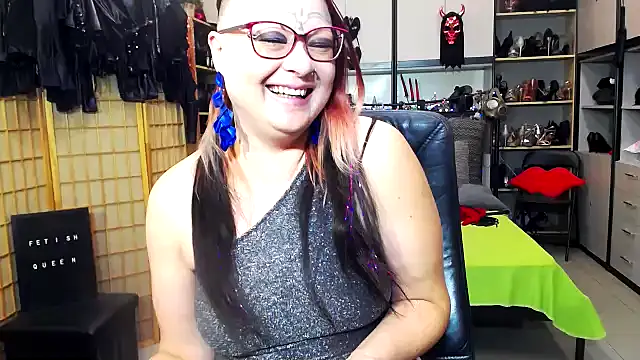 LindaDaemonX online show from 02.15.26