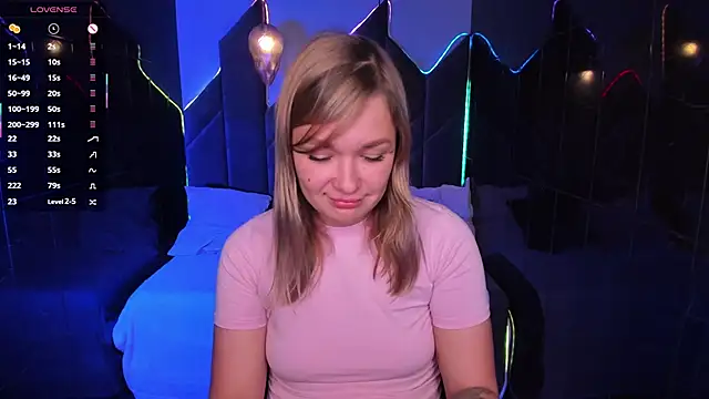 BellaDreamy online show from 10.17.25