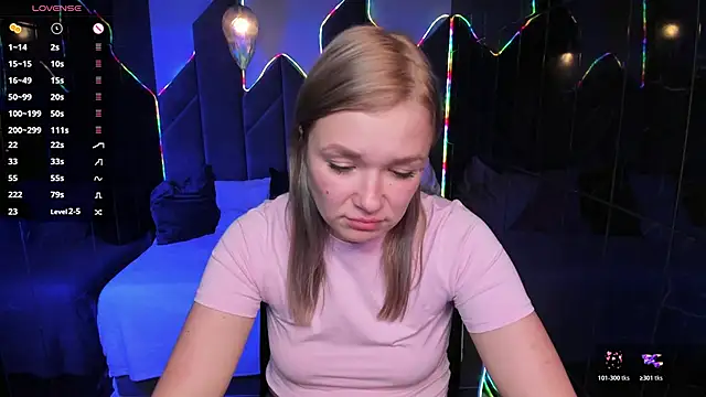 BellaDreamy online show from 10.21.25