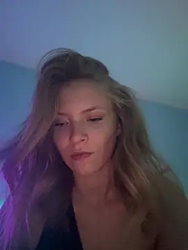 Snapshot of AnastasiaAniess chatting on 01.07.25 AnastasiaAniess online show from 01.07.25