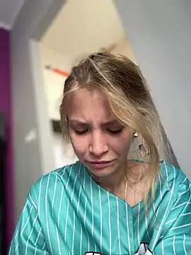 Snapshot of AnastasiaAniess chatting on 03.14.25 AnastasiaAniess online show from 03.14.25