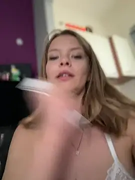 Snapshot of AnastasiaAniess chatting on 03.15.25 AnastasiaAniess online show from 03.15.25