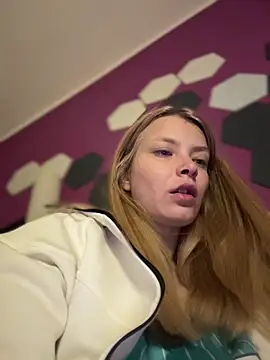 AnastasiaAniess online show from 04.01.26