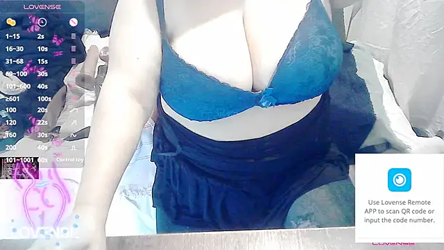 Snapshot of tatli_bela chatting on 01.09.25 tatli bela online show from 01.09.25