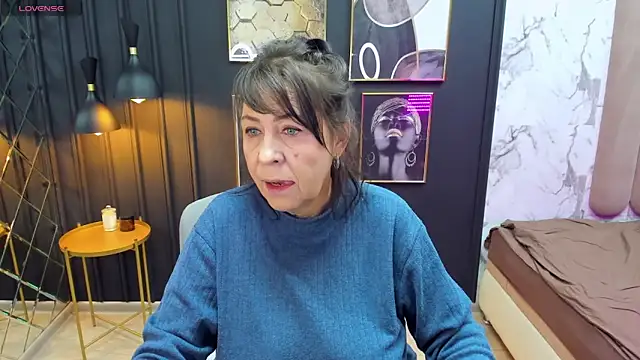 LindaPassionate online show from 12.04.24