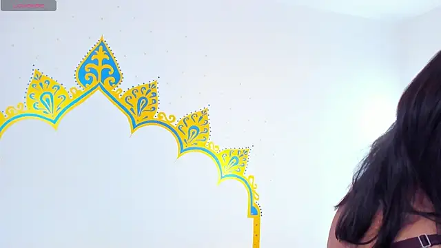 Snapshot of LadyNahir chatting on 12.21.25 LadyNahir online show from 12.21.25